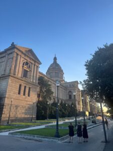 MNAC Barcelona: History, Art & Visitor Guide Museu Nacional d'Art de Catalunya